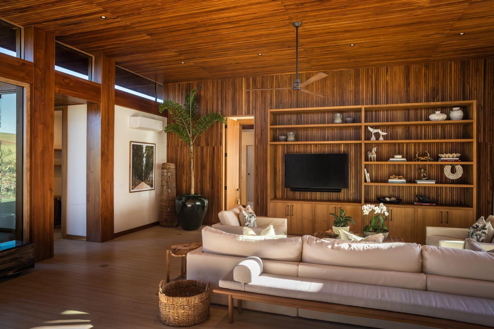 PERSONALIZED PROJECTS